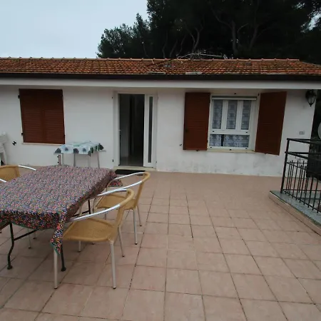 Appartamento Il Cippo By Interhome